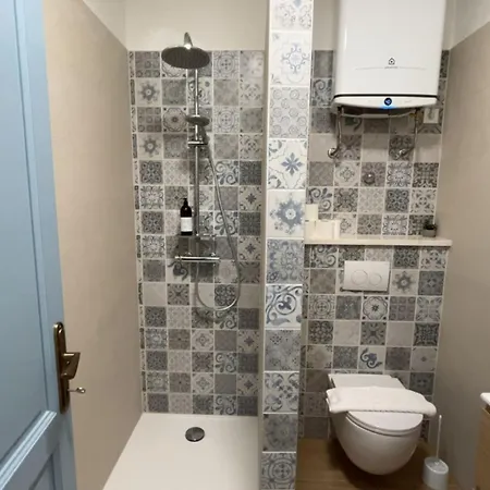 Alexa 2 Apartament Brist