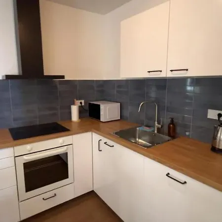 Apartment Alexa 2 Brist